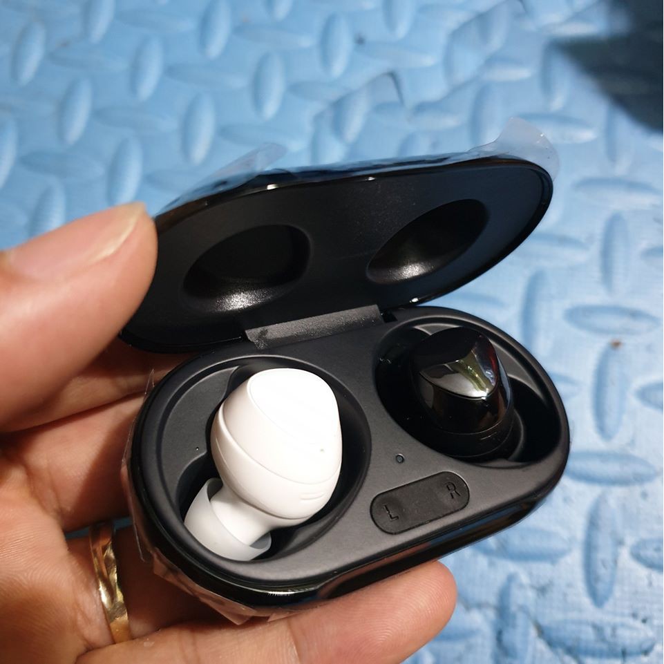 Tai Nghe Bluetooth Samsung Galaxybuds R170  FREESHIP  Giảm 15K nhập MÃ [VITI15K]  Tai nghe không dây hàng tốt