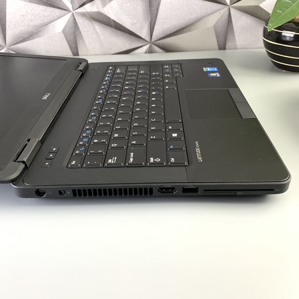 [Quá rẻ] Laptop Dell Latitude E5440 i5 4300u máy nguyên bản