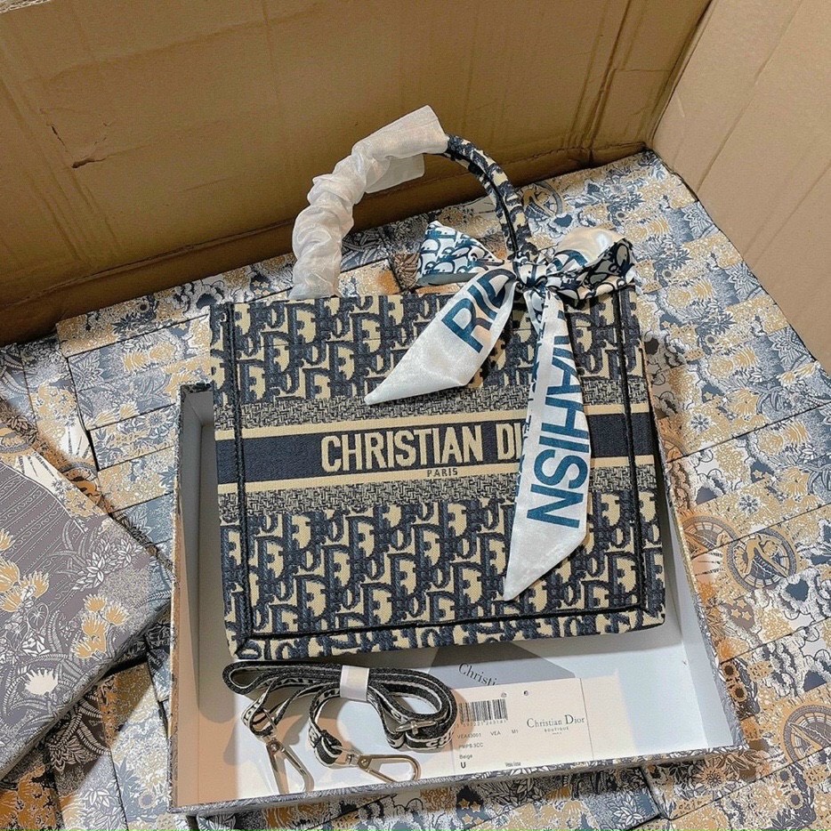 Túi Vải Thổ Cẩm Size 26,5cm Hàng Cao Cấp Full Bocx Kèm Dây Đeo Bản To và khăn