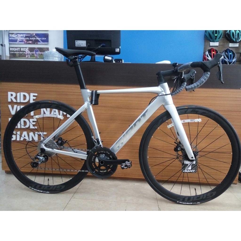 Xe đạp đua GIANT PROPEL SL D 2021