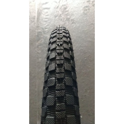 Vỏ xe đạp 20x1.75 DRC