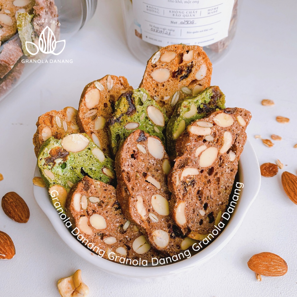 Bánh biscotti nguyên cám dùng cho người muốn giảm cân ăn kiêng - Mix 3 vị , 500gr by Granola Đà Nẵng