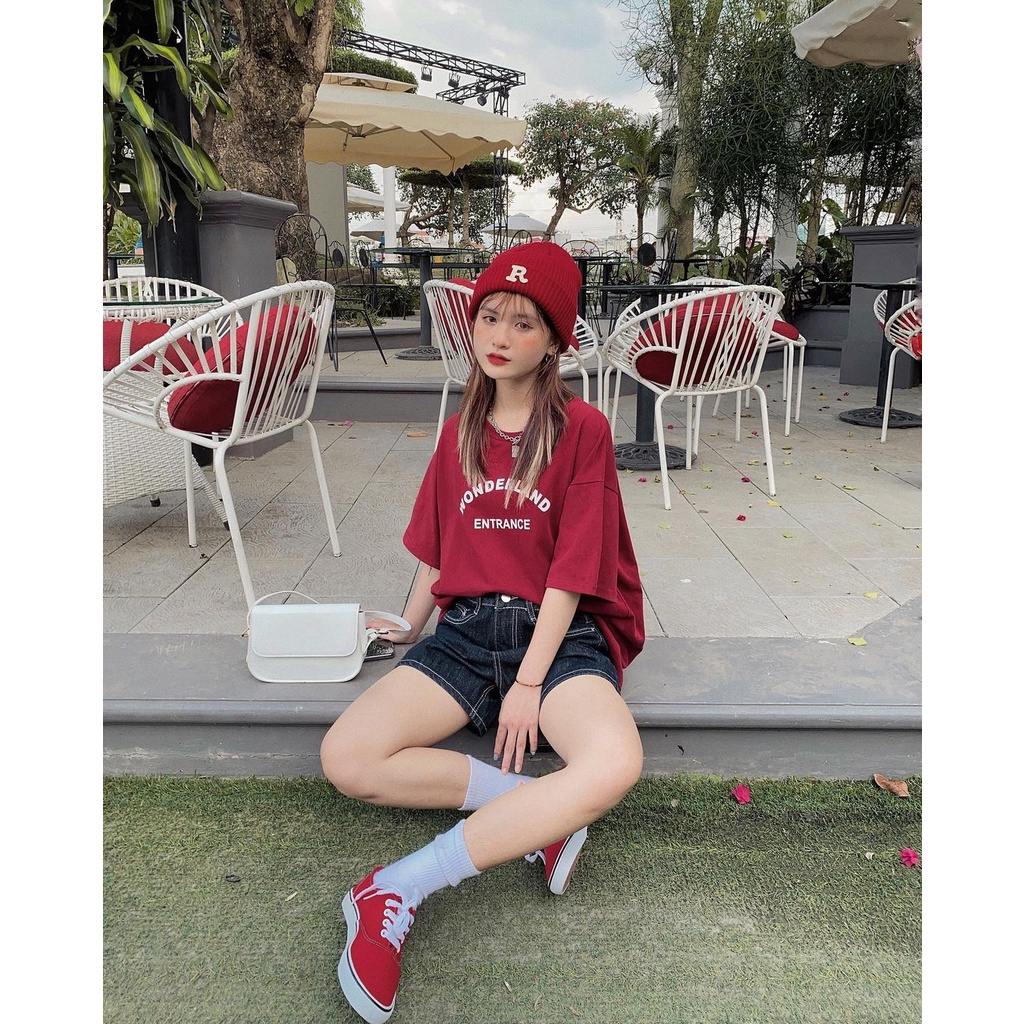 Áo Phông Đỏ Vintage WONDERLAND, Áo Phông Form Rộng Xinh Xắn Mùa Hè 𝘽𝙮.𝘾𝙖𝙢𝙘𝙖𝙢
