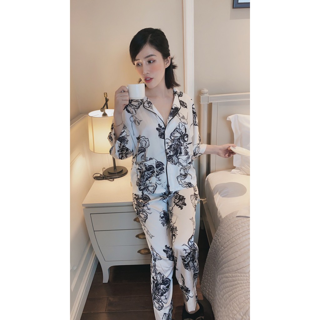 Đồ Bộ Lụa Latin - Tay Cánh Dơi Quần Dài