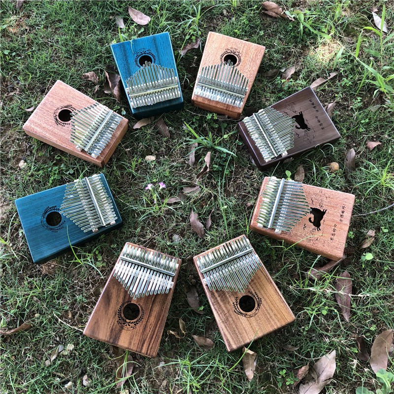 ĐÀN KALIMBA 17 PHÍM VIỀN NGUYỆT QUẾ