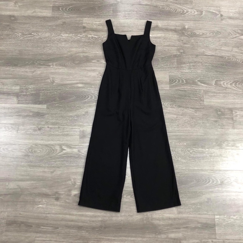 AnDi.vnxk🔸Jumpsuit trơn hai dây - E.xpress