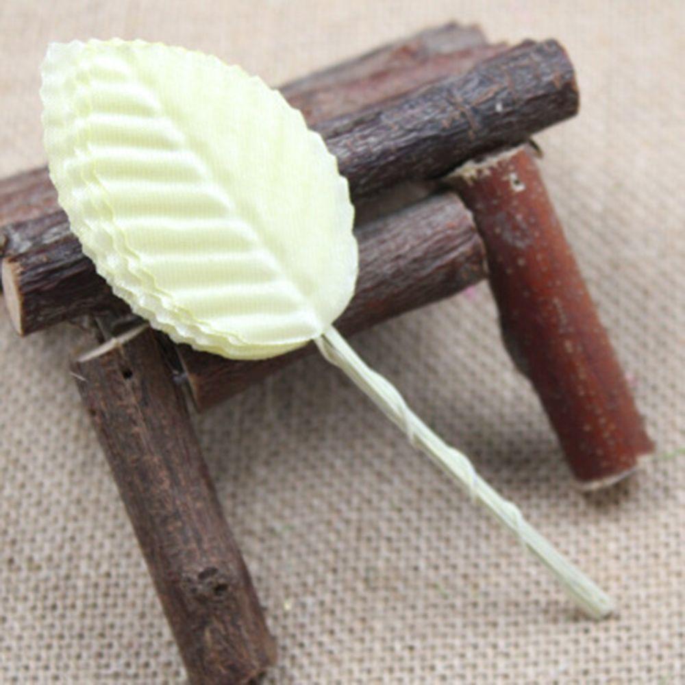 Set 30 Vòng Hoa Giả Màu Xanh Lá Cây Trang Trí Nhà Cửa