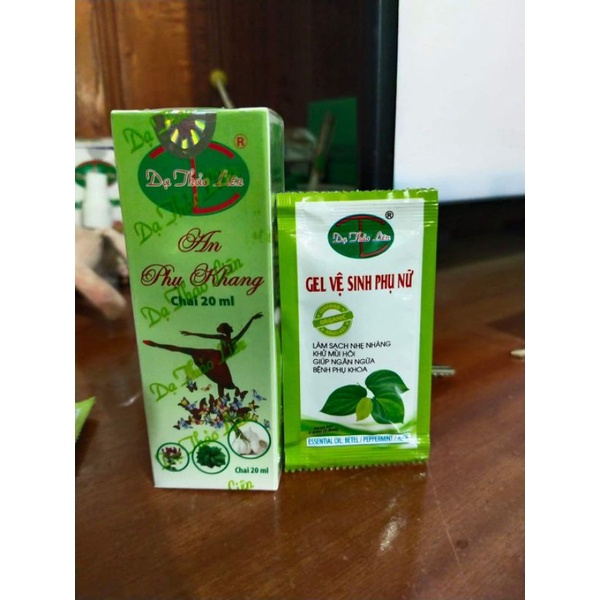 Dung Dịch Vệ Sinh Phụ Nữ Dạ Thảo Liên Chính Hãng Dạng Gói Nhỏ Tiện Dụng