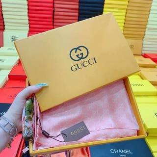 KHĂN LỤA QUÀNG CỔ FULL HỘP