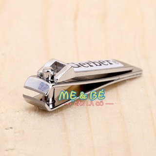 BẤM MÓNG TAY CHO BÉ GERBER (bấm móng tay sơ sinh)