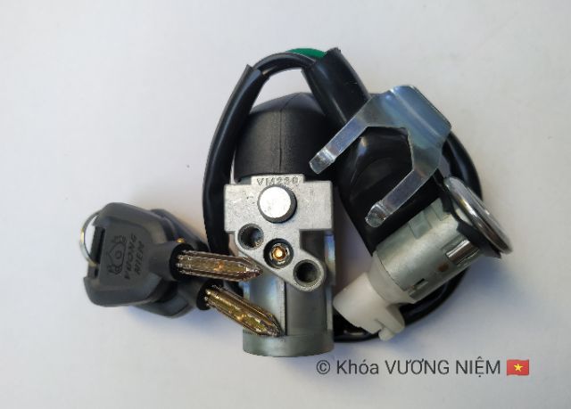 - Trọn bộ Khóa máy xe Future + khóa yên chìa 8 cạnh chống trộm cao cấp chính hãng VƯƠNG NIỆM 🇻🇳