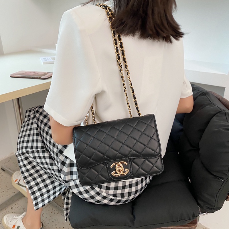 Túi xách IELGY có khóa vặn thiết kế đơn giản thời trang cho nữ