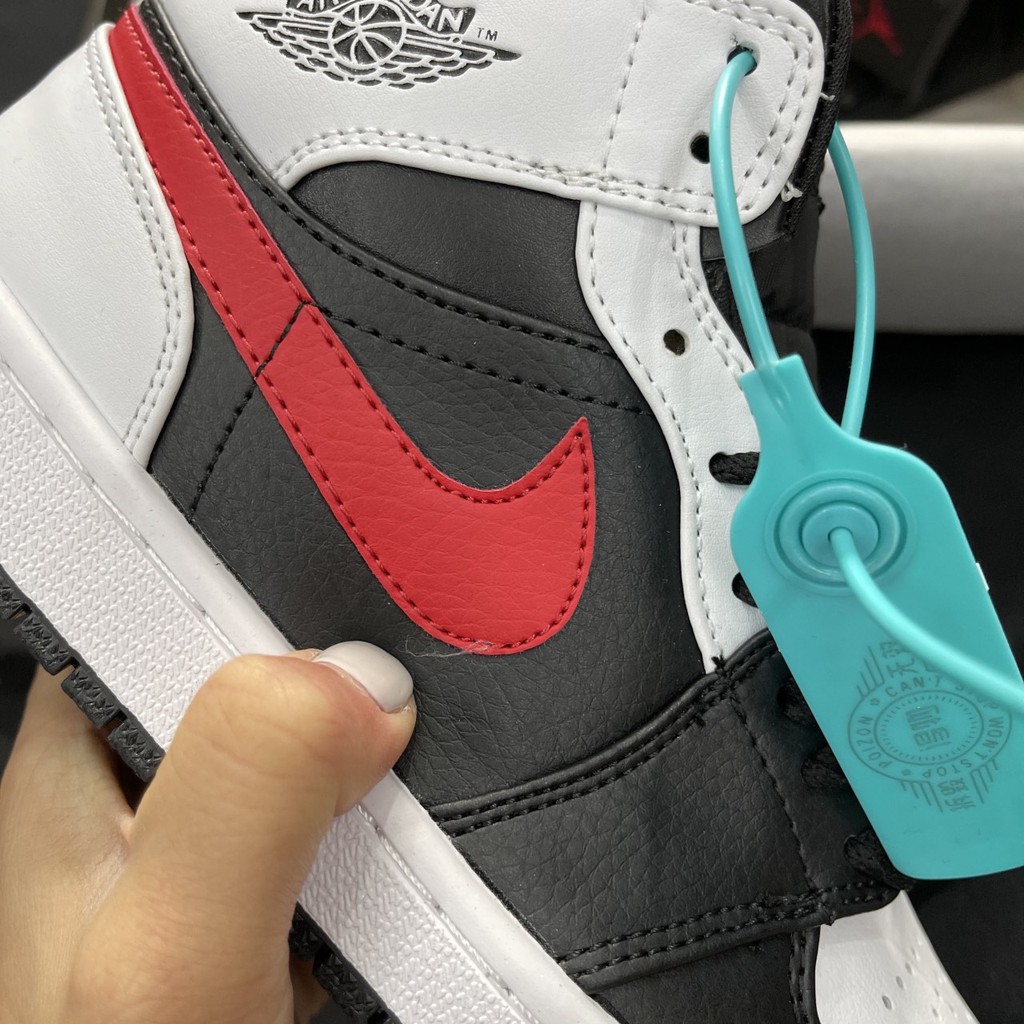 Giày Jordan 1 Mid Black Chile Red | BigBuy360 - bigbuy360.vn