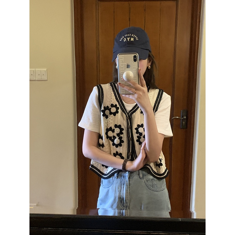 Áo gile len nữ Kiểu dáng Cardigan Thêu hoa Hàn Quốc Gile len nữ Form rộng Thời trang Thu Đông
