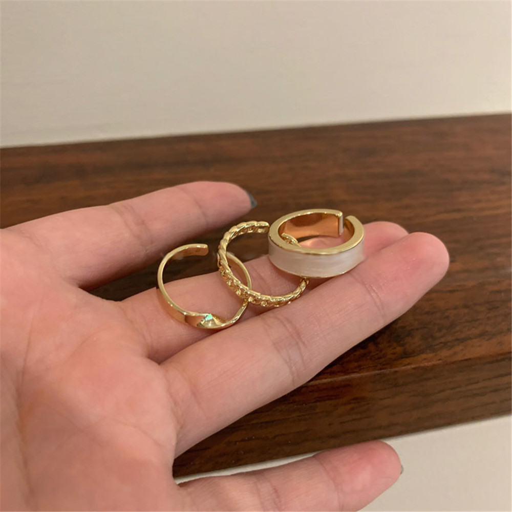 Bộ 3 nhẫn màu vàng bản to thời trang cá tính sành điệu cho nữ