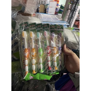 SALE 60% _ bàn chải trẻ em,trẻ nhỏ, trẻ con_ lông mỏng mượt. Hàng loại 1_088