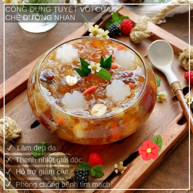 Đường Phèn viên kim cương. Đường phèn thiên nhiên dùng chưng yến, nấu chè