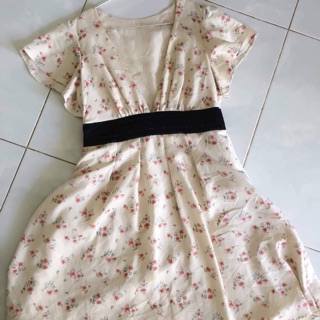 Đầm xoè công chúa