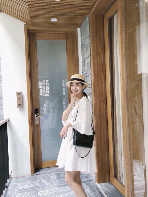 Đầm trắng cổ V tay loe (2 màu)