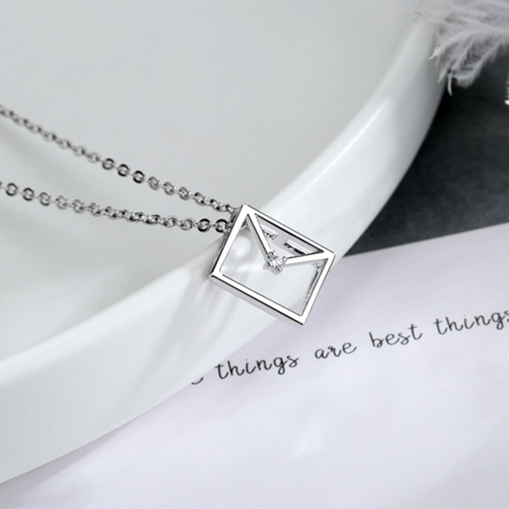 vòng cổ Mặt Hình Phong Thư Đính Đá Thời Trang Cho Nữ