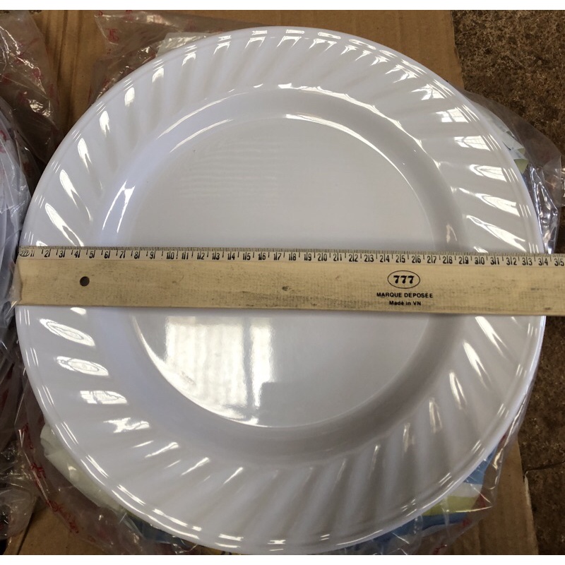 Dĩa nhựa đãi tiệc dĩa phục vụ tròn trắng Fataca 36x36x4cm dĩa tròn trắng có xoắn viền 34x34x3cm dĩa nhựa trắng đãi tiệc
