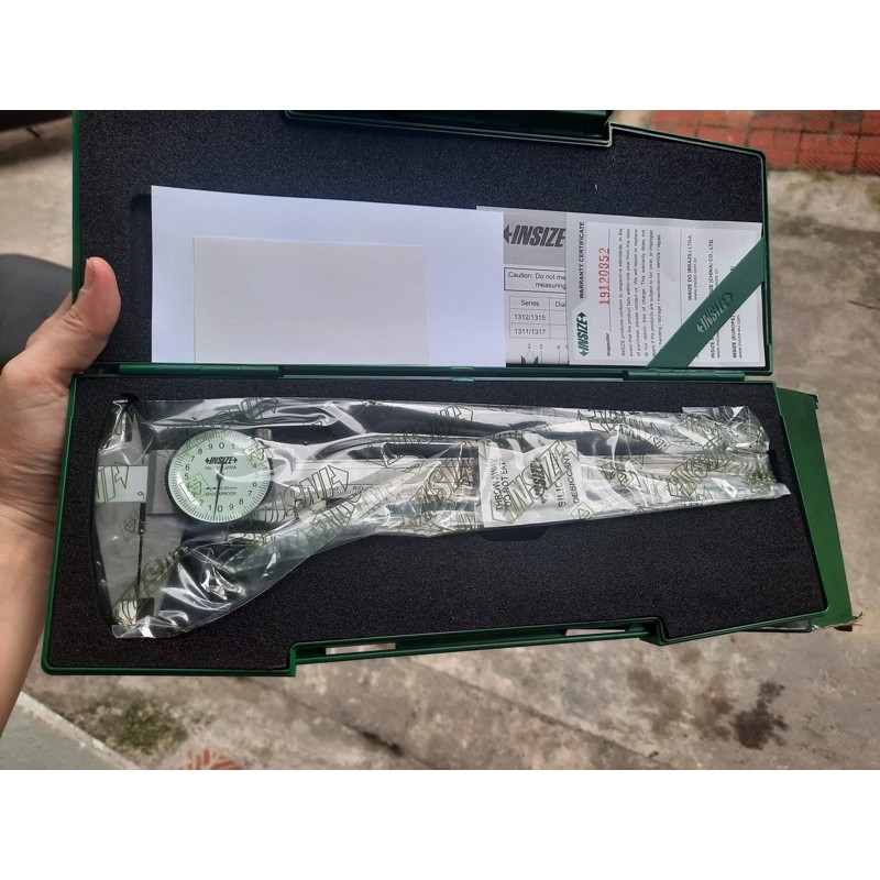Thước cặp đồng hồ INSIZE 200