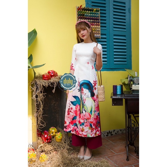 Áo dài gấm bố trắng cho bé gái và mẹ