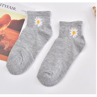 Tất vớ nữ cổ ngắn hoa cúc HELES, tất nữ hoa cúc cổ ngắn hàn quốc unisex ulzzang