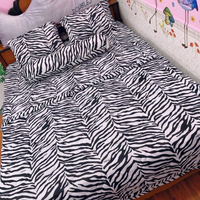 Ngựa vằn may - 1M6x10- 20cm có mền