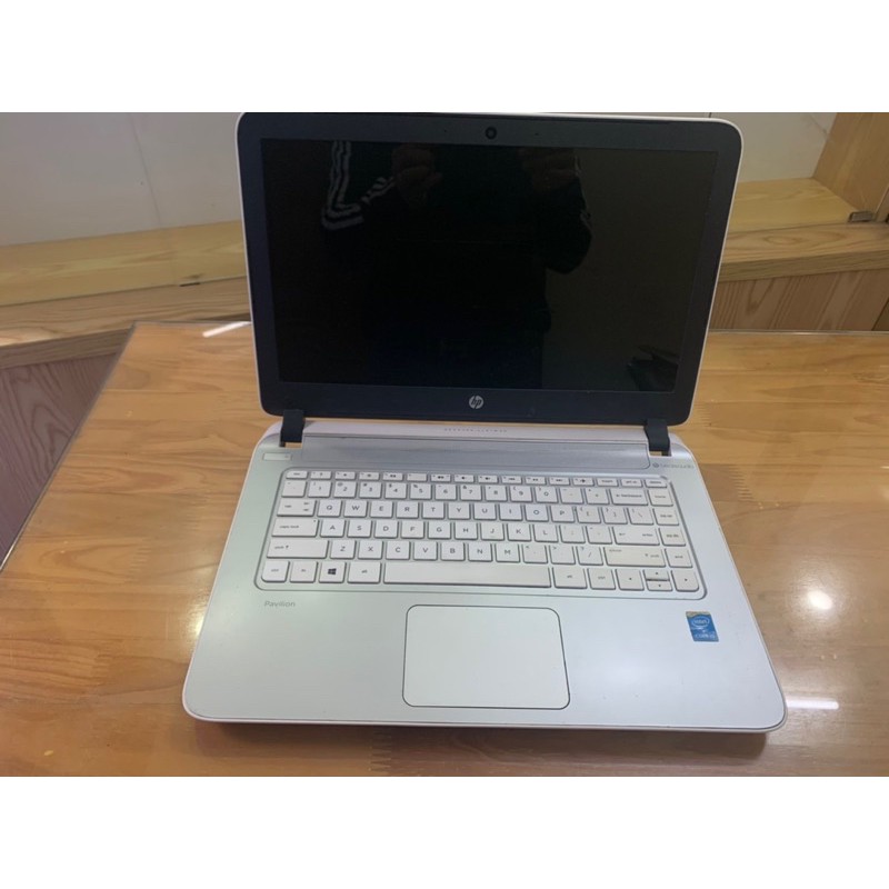 hp pavilion 14 core i5 ram 4gb ổ ssd 128gb màn 14inh