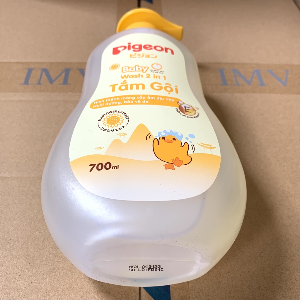 Tắm Gội Pigeon, Sữa tắm gội Toàn Thân Cho Bé 2 in 1 700ml (Date mới).