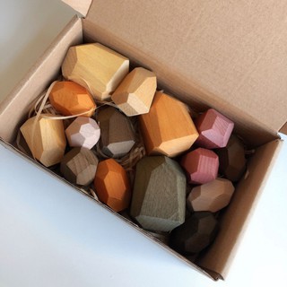 Đá gỗ cân bằng Tumi Ishi