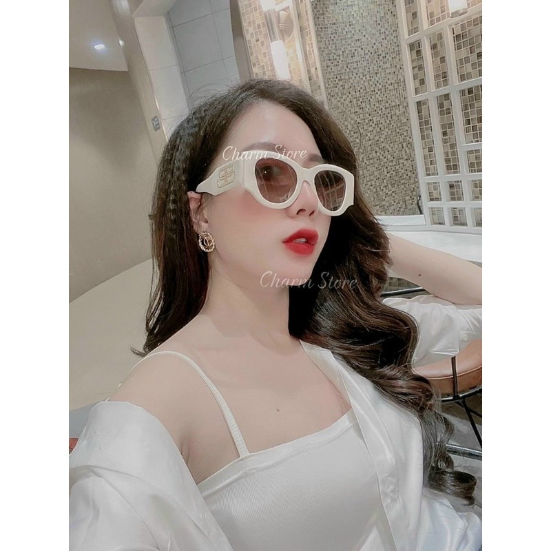 Kính Balen Dáng Bầu