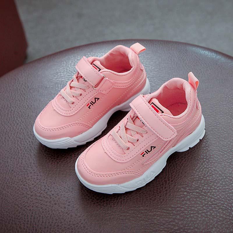 Giày Sneaker In Chữ Chống Trượt Cho Bé