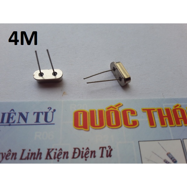 Combo 2 thạch anh 4MHz
