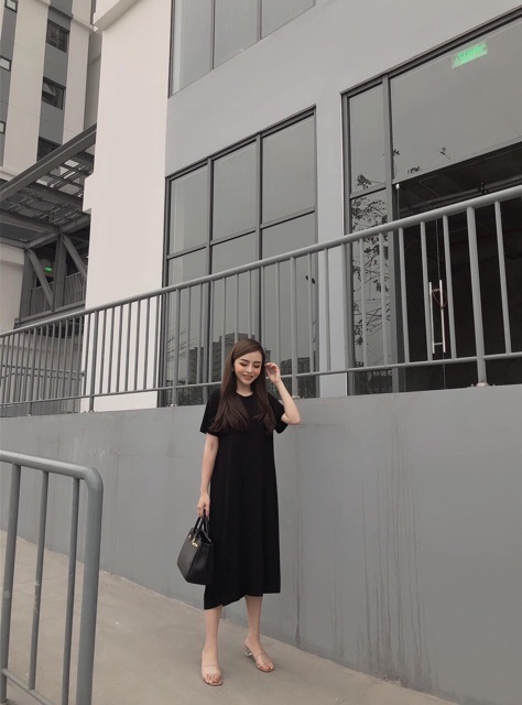 Váy xuông zúm sau lưng