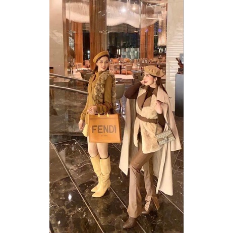 Túi tote #fendi. quai nhựa siêu hot xịn sò 3 màu size to 35cm