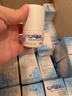 Lăn đặc trị hôi nách Driclor Hàn Quốc