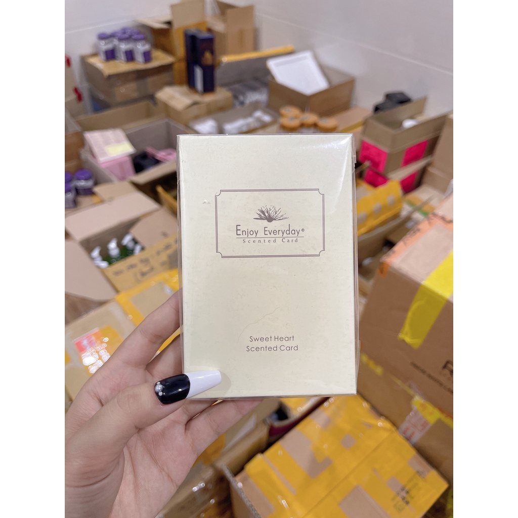 [CHÍNH HÃNG] Nước Hoa Sáp Thơm Enjoy Everyday Scented Card Treo Tủ Quần Áo, Balo, Túi Xách, Phòng Ngủ, Ô Tô,..