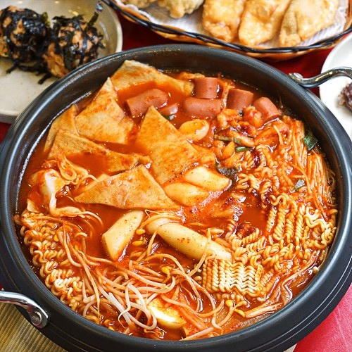 Combo Nguyên Liệu Nấu Lẩu Bánh Gạo Tokbokki