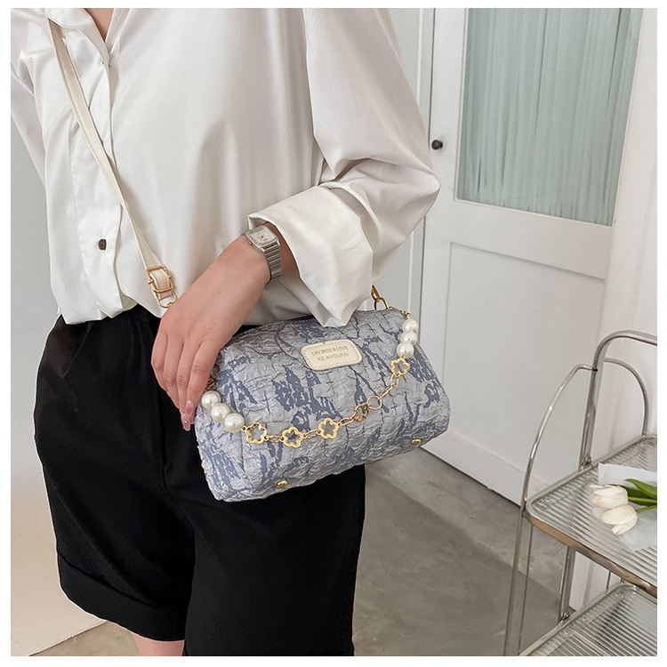 Túi đeo chéo JASMIN NOIR bằng vải canvas phối dây xích xỏ ngọc trai giả thời trang cho nữ
