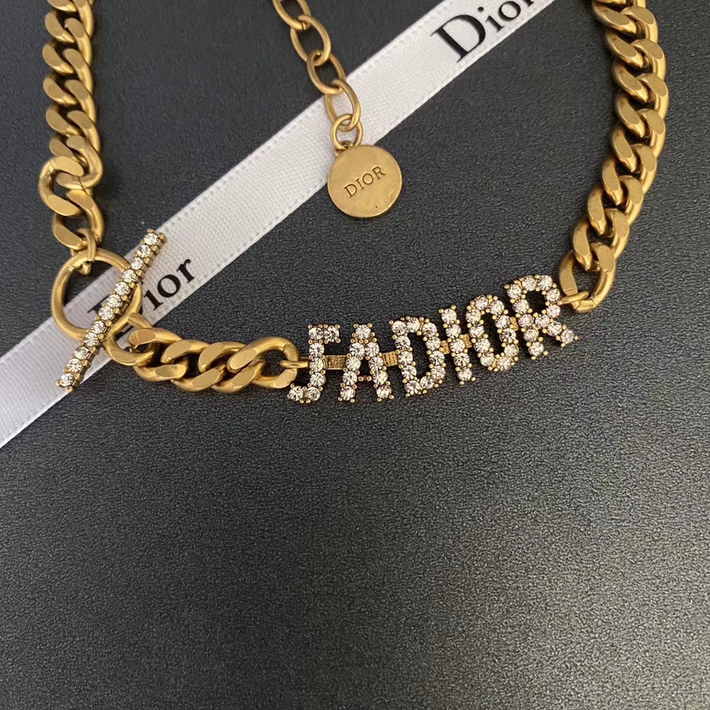 Dây chuyền titan mạ vàng thương hiệu Ja Di.or mạ vàng cao cấp chốt khóa chặn cá tính VCH2