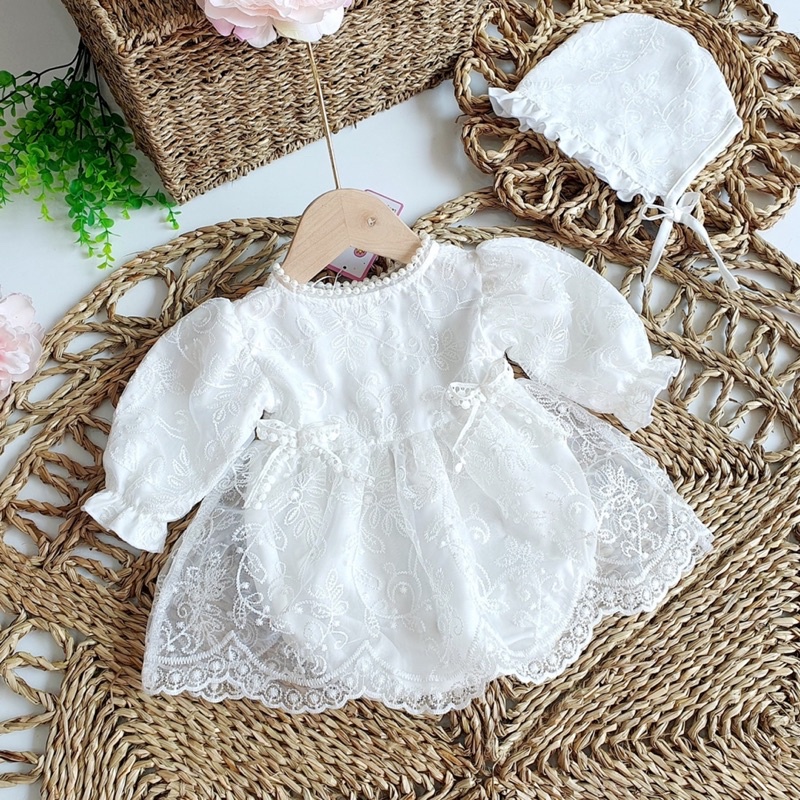 Body váy ren trắng dài tay kèm mũ 3-12 kg