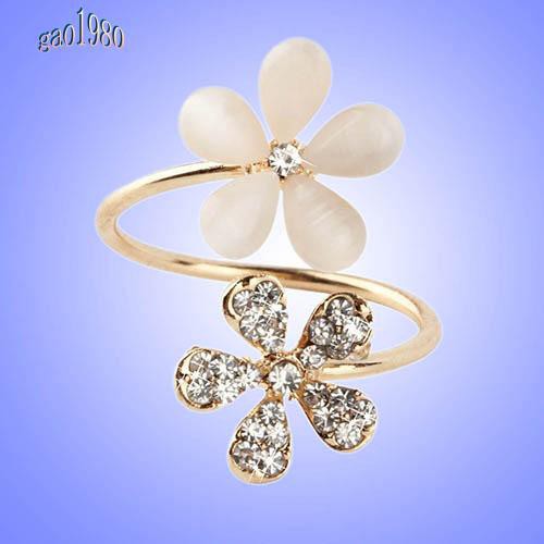 1 Nhẫn Hở Hình Hoa Cúc Đính Đá Pha Lê Thanh Lịch