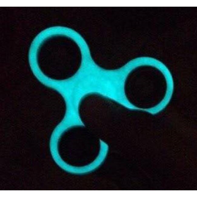 con quay 3 cánh hand spinner dạ quang