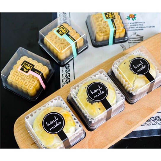 10 HỘP NHỰA VUÔNG ĐẾ ĐEN 250GR XY12-12