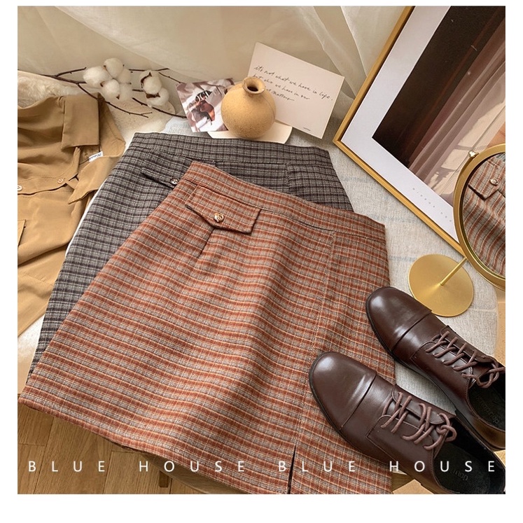 CHÂN VÁY KẺ CARO ĐÍNH TÚI LỆCH XẺ ĐÙI CHỮ A VINTAGE