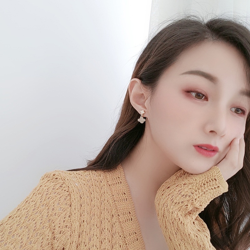 Bông Tai Bạc 925 Hình Cỏ Bốn Lá Thời Trang Ngọt Ngào Cho Nữ