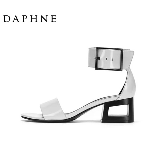 Giày Daphne