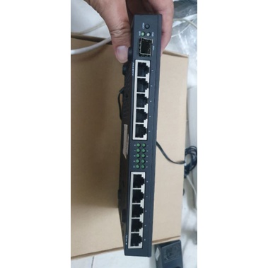Cân bằng tải mikrotik 4011 kèm tai rack hàng sài rồi tốt